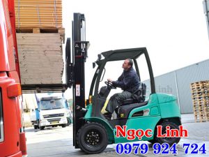 xe nâng mitsubishi grendia