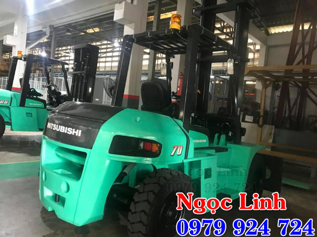 Xe nâng Mitsubishi FD70NH